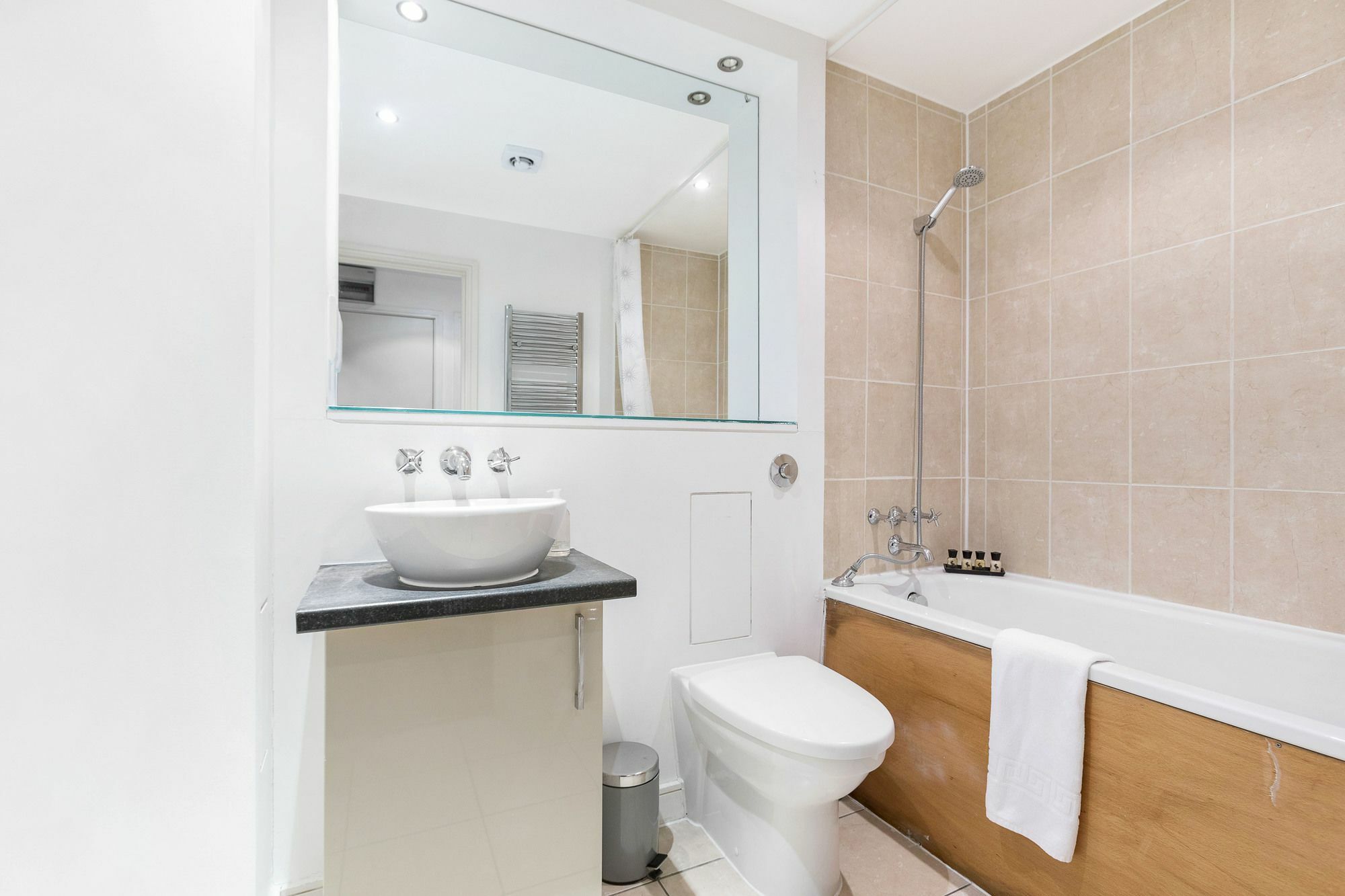 Club Living - Regents Park & Euston Apartments London Exteriör bild