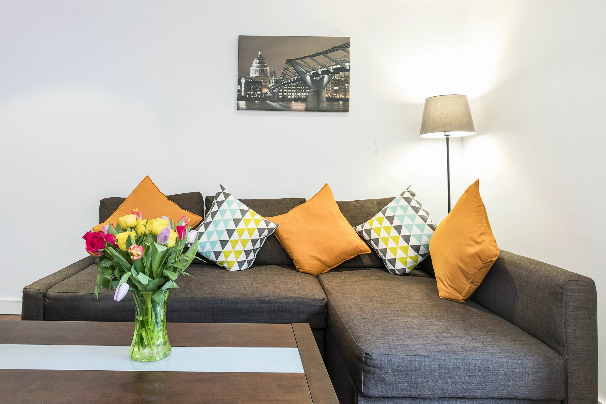 Club Living - Regents Park & Euston Apartments London Exteriör bild