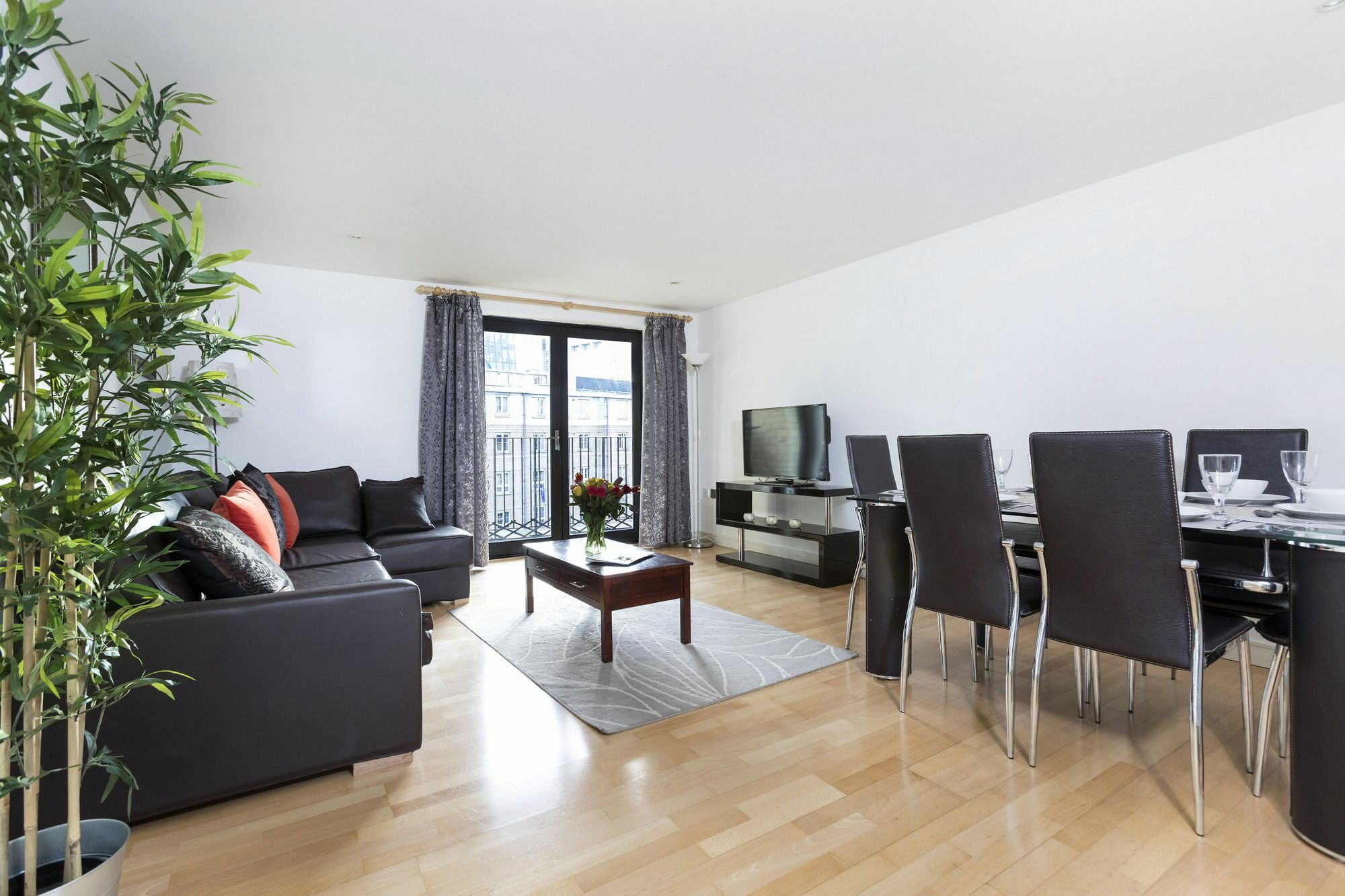 Club Living - Regents Park & Euston Apartments London Exteriör bild